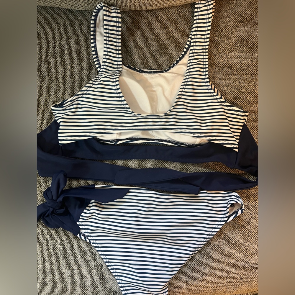 Cupshe Navy and White Striped Bikini - Picture 2 of 3